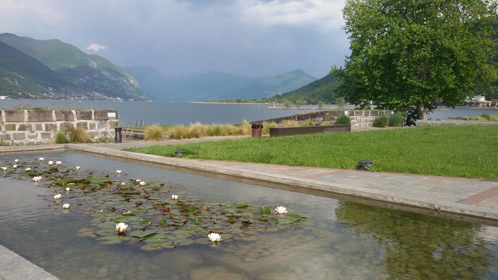 B&B Aria Di Lago Паратико Экстерьер фото